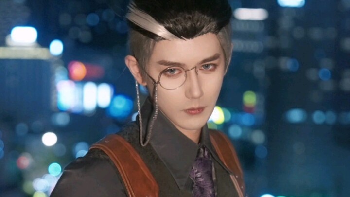 Một lần hóa trang thành hai nhân vật: “Hồn Ô Che”