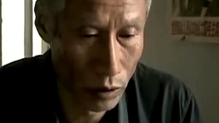 Drinking cheap wine and using stones dipped in vinegar as snacks, Wen San's poor drinking method is 