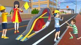 Yuta Pamer Mainan Tipe-X Trondol Baru, Mio Jadi Iri | Sakura school simulator.