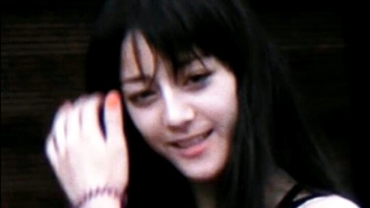 [Dilraba] ฉันสามารถเห็น Reba ในวิทยาลัยได้จริงๆ! "สวัสดีทุกคน ฉันชื่อ Dilireba จากอุรุมชี ซินเจียง ช
