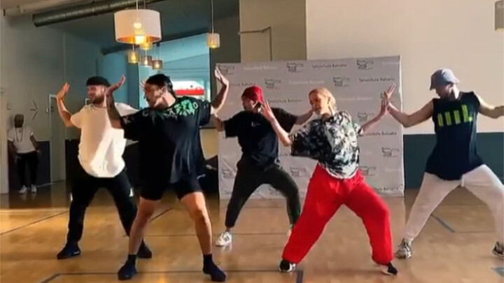 When dancers of different styles dance the same dance, the dancers can really dance anything