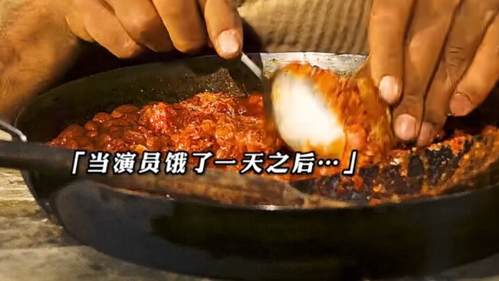 “Fast Shooter: Tomato-Baked Beans with Bread—the Most Delicious Food Performance in the World!”