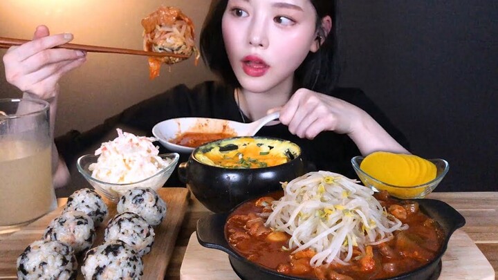 【Boki Sub Indo】Moon Bok-hee: Ceker Ayam Pedas Tanpa Tulang, Nasi Gulung Rumput Laut, Puding Telur Ke