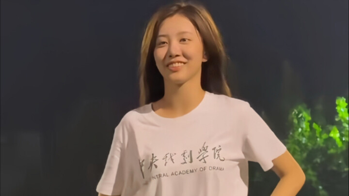 Domestic entertainment female idol Li Qianyu military training performance "Diamonds" full version c