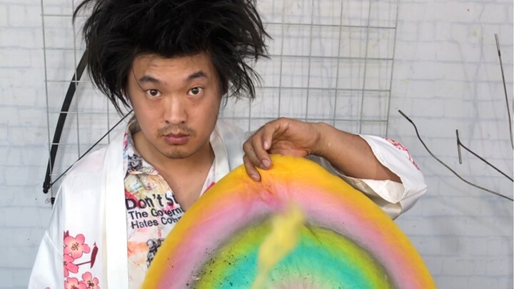 The cotton candy is too sweet and cloying.