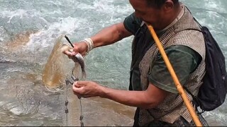 fishing in nepal | cast net fishing | himalayan trout fishing |