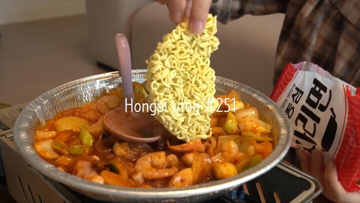 hongsi 251 (Mango CC): A daily routine of making all sorts of snacks at home / Making candied hawtho