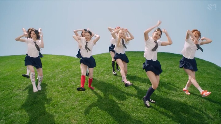 Hearts2Hearts STYLE MV