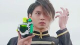 Take stock of those Kamen Riders who don’t use belts to transform