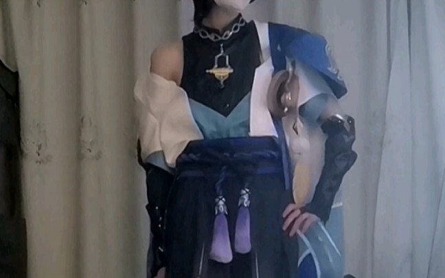 [Genshin Impact] Prajurit Tersebar ber-cosplay sebagai Pengembara, menari di bawah tekanan dari Peng