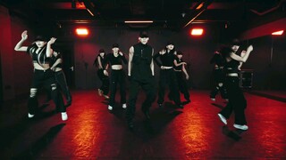 BamBam 뱀뱀 - LAST PARADE Dance Practice Mirrored