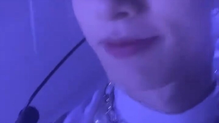 ฟังเสียงฝึกทหารของเว่ยซือจากวีโลกลูกชายของเหวินจวิ้นฮุย ที่แท้ตอนนั้นพวกเราส่งเสียงดังขนาดนี้เอง!