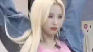 Song Yuqi Gidle เลียนแบบ Xiaojuan ร่วมกัน