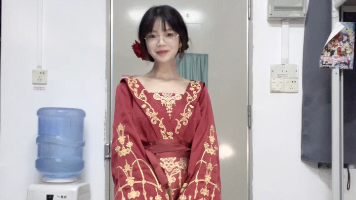 The crazy vibe of trying on wedding dresses in college