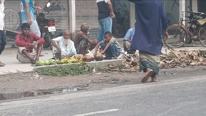 আজকের আমাদের বাজারের পরিবেশ।