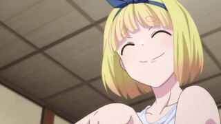 The male protagonist received 10,000 critical hits