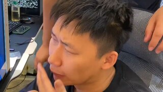 室友教小侄子做题，惊现神奇答案，惊呆众人