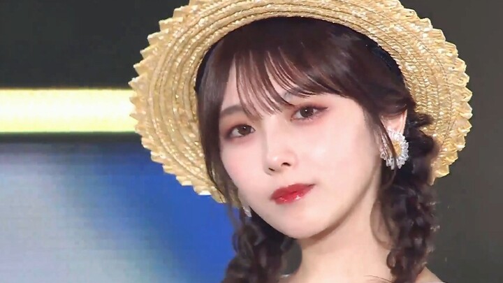 Sweet Girl Compilation: Cute and Sexy Beauties Yui Tamada, Airi Suzuki, and Yuuka Suzuki Strut Down 