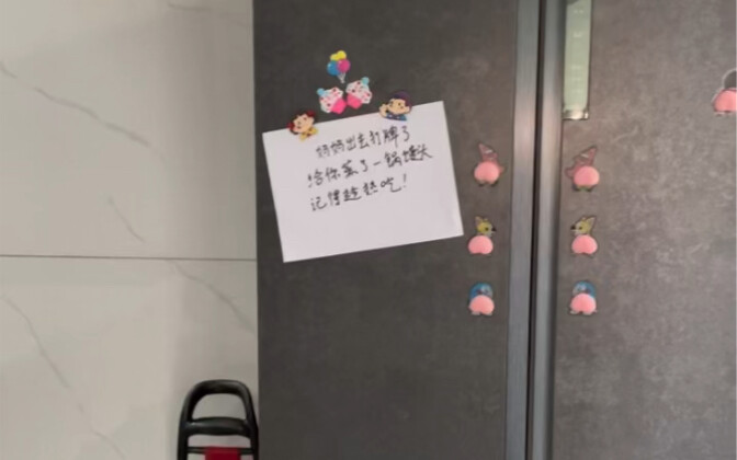 外婆的女儿第一次蒸馒头！