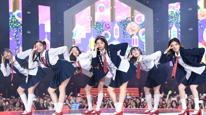 【4K LIVE】IVE – LOVE DIVE (220528 SBS UHD 2022 KPOP FLEX in Frankfurt)