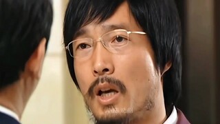 The murderer who had been on the run for many years had plastic surgery and called the police to pro