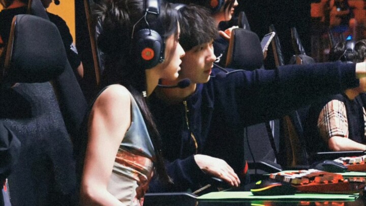 ดาราสาว❌เพื่อนร่วมทีมโปรเพลเยอร์ต้องลำบาก ฉันน้ำตาไหล❌เมื่อเพื่อนร่วมทีมเก่งมาก ฉันก็ปลื้มใจ