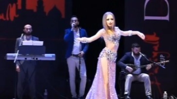 [This is a waist!] Ukrainian slender waist beauty Sofia Yavtushenko performed at this year's Dariyam