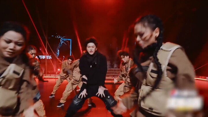 Why doesn't Cai Xukun dance anymore? He's leaving room for his peers