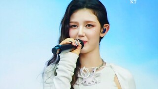 好稳的开麦！盛放闪闪发光的青春活力！【NewJeans】美国音乐节Hype Boy现场！