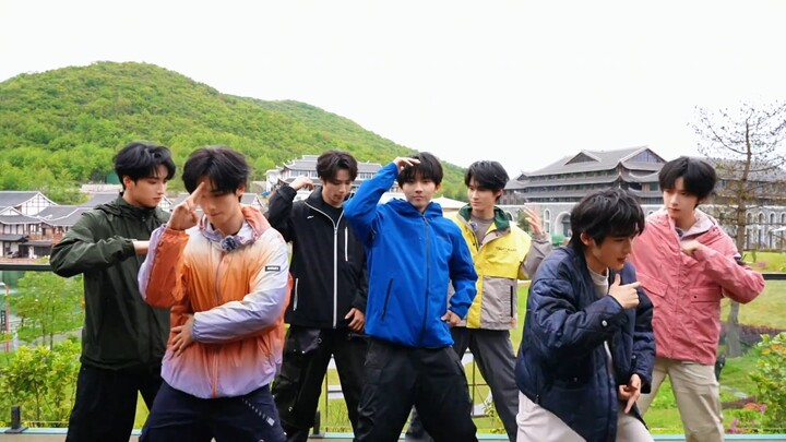 【Times Youth League】The group’s Douyin just dropped the Sugar Crash dance | “Among the seven of you,