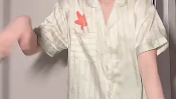 Trừu tượng hơn tình yêu đồng tính là phiên bản giải thích tình yêu đồng tính | Tình yêu đến từ đồng 