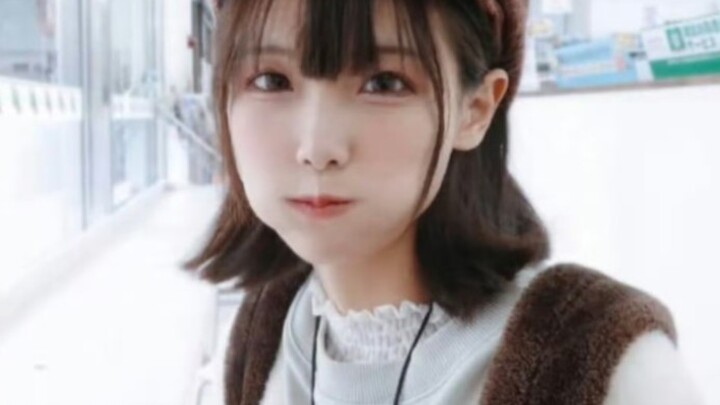 Older clips of the lovely Hua Ling, woof! ♥(｡￫v￩｡)♥