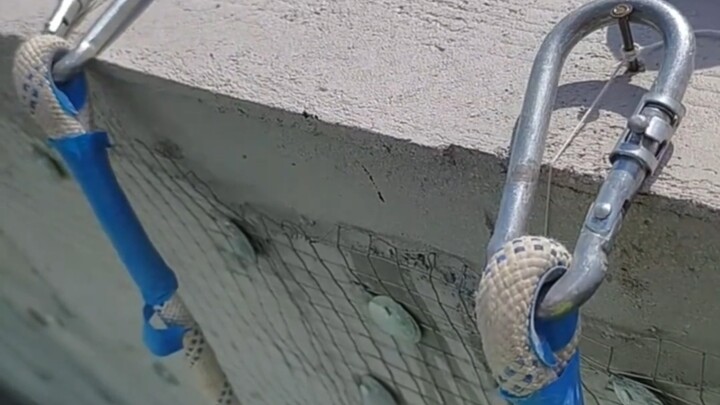 What construction sites have in abundance is idea masters.
