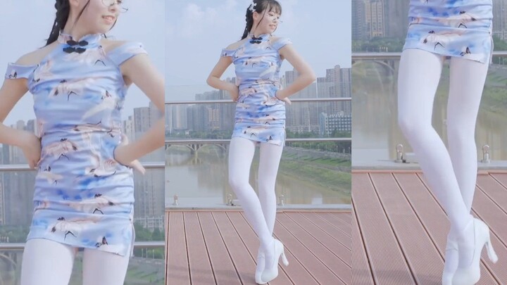 [Ling Shuang] Rainbow Beat Cheongsam High Heels Challenge Let's Wipe Together - Close-up