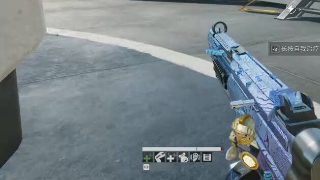 آنسة لونا، هل حقيبة الفئران لذيذة؟ لكنني لم أكمل صعودي بعد، لا يمكنكم الوصول إلى نقطة الإخلاء خلال د