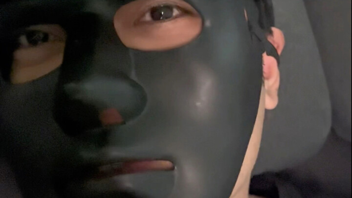 Teman Sekamarku di Jepang Versi Kameraku