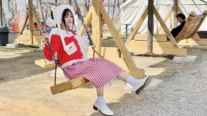 วิดีโอบล็อกลี่เจียง: เพื่อนซี้ตัวเล็ก / พายเรือ / ไกวชิงช้า / ยิงธนู / เมืองเก่า