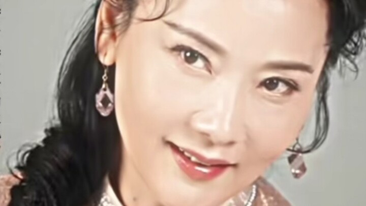 [He Saifei] Age is no longer an opponent to He's beauty, but a blessing