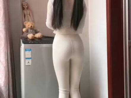 来咯来咯，双马尾又来咯