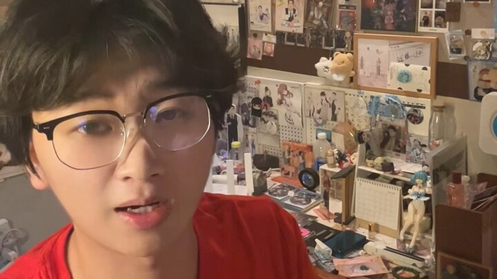 Comment on whether the author of "Love Like the Rain" and "Kowloon Mass Romance" has improved his pa