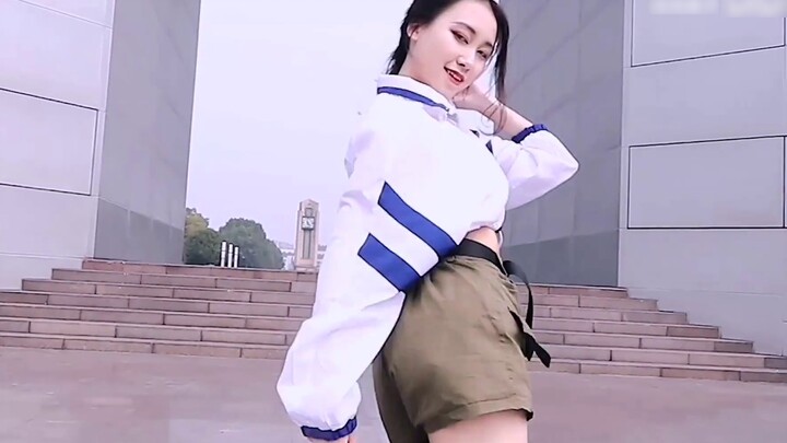 【LianLian】Aduh! Aku tahu kamu bosan dan gila, mari kita gila bersama (/ω＼)