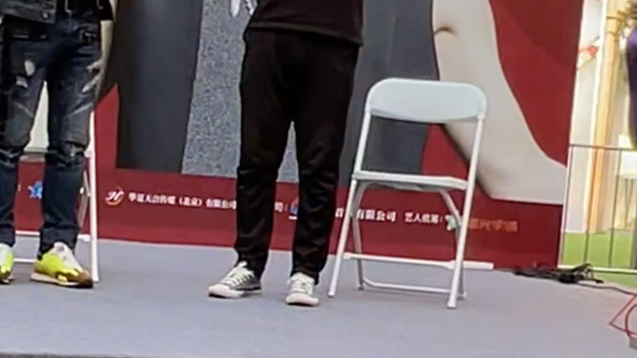 Membual di depan ahli