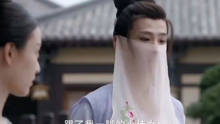 傻了吧？我不是女人！