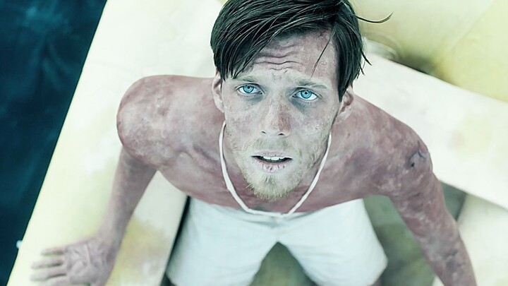 ثلاثة أشخاص عالقون في البحر لمدة شهر! صراع مرير من أجل البقاء! مقتبس من حادثة واقعية!