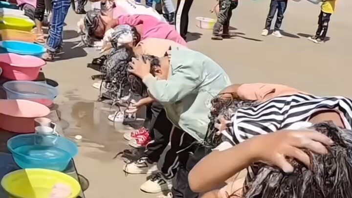 Dulu waktu kecil tidak mengerti pahitnya hidup, baru setelah dewasa menyadari betapa sulitnya #masa-