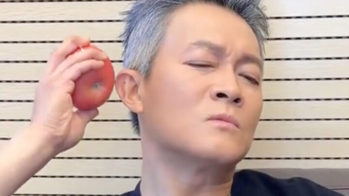 أليس كذلك؟ كيف استطاع مخرج «تانغ كوي» جمع هذه المجموعة من العباقرة معًا للتمثيل؟