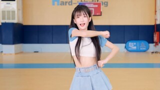 School is back! Let’s dance on the school court~