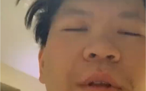 لا يعترف بأي من أقاربه الستة