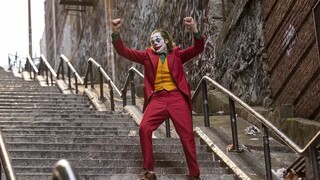 普通底层的小市民，被现实一步步推向无尽深渊