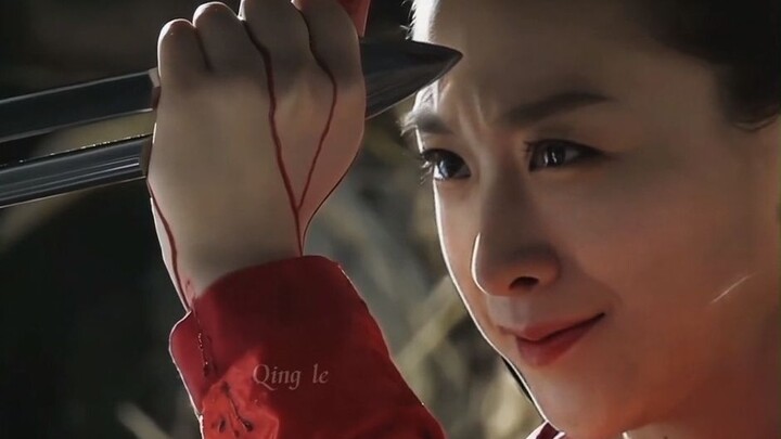 Who says sweet girls can’t play villains? If your acting’s lacking, don’t blame it on your looks.